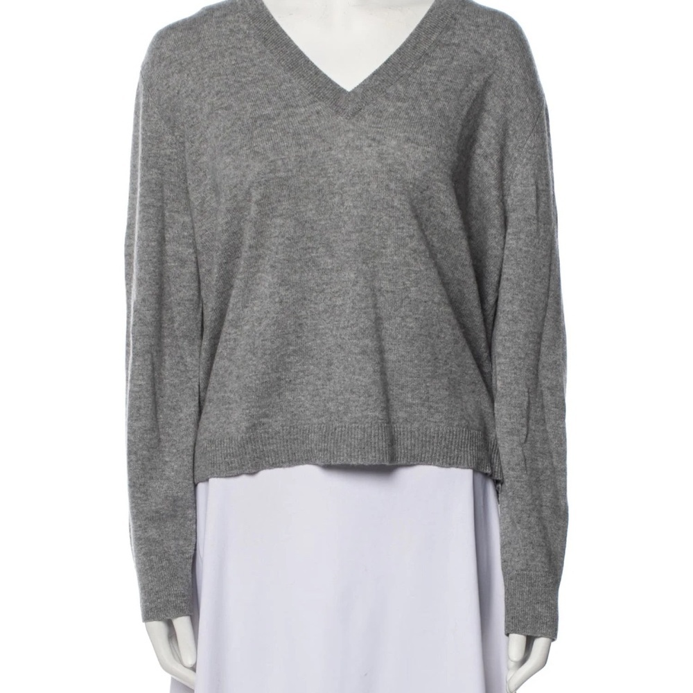 Reformation Gray Knit Sweater SZ. L​​​
